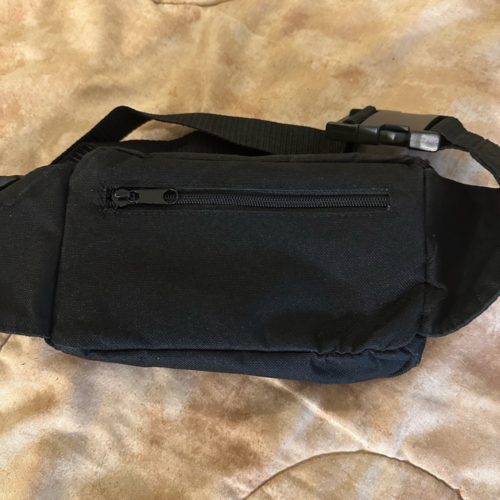 Disney Black Bag with Character Design - Picture 4 of 11